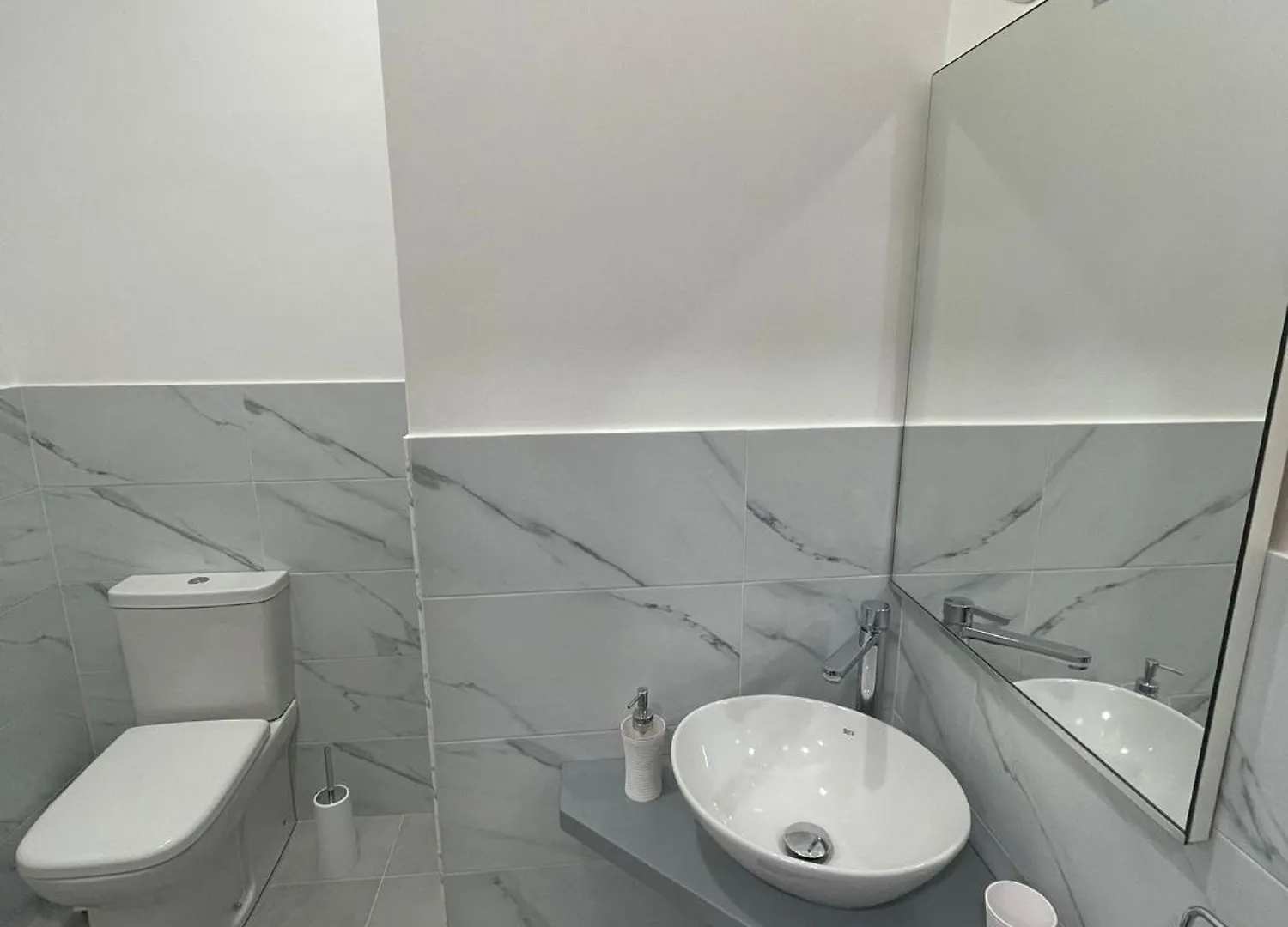 Bed & Breakfast B&B Sei Palme Aeroporto di Catania Fontana Rossa Italia
